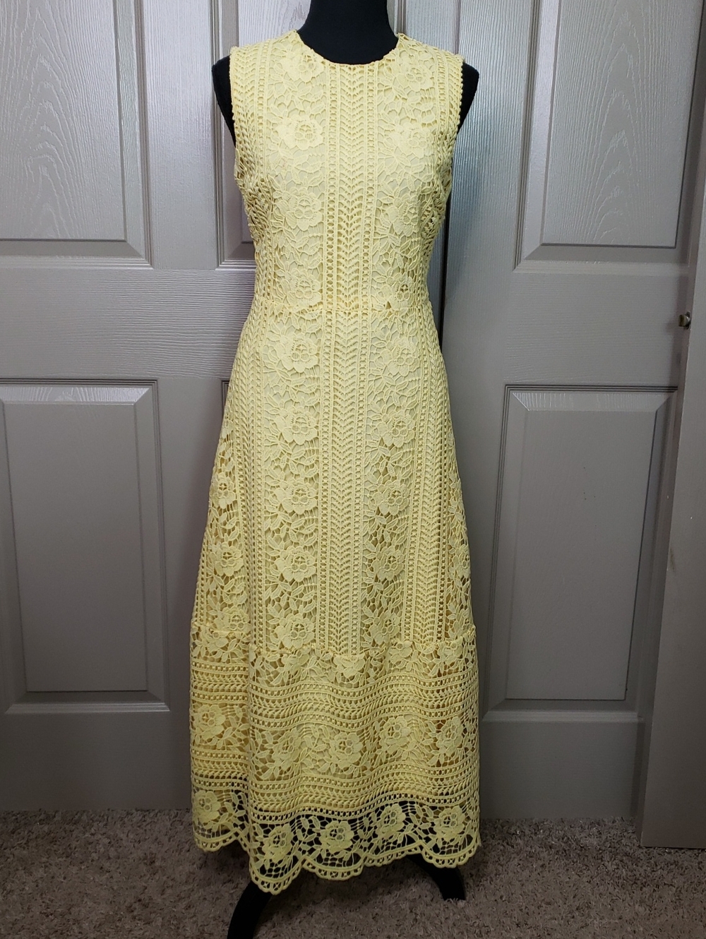 MOTF Yellow Lace Maxi Dress Size XS